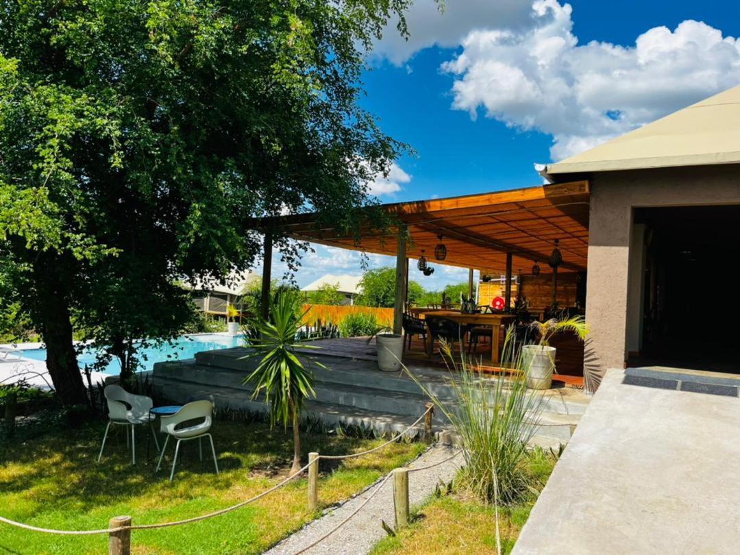 Xhabe Safari Lodge Chobe Muchenje المظهر الخارجي الصورة